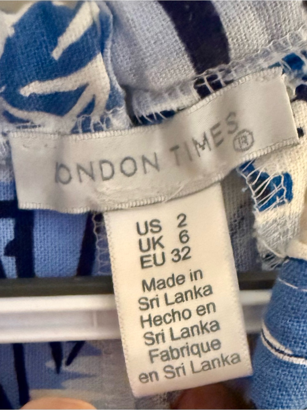 NWOT London Times Linen-Blend Halter A-Line Dress in a Coastal Print - Picture 4 of 8
